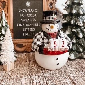 Kickoff to Christmas Scentsy Snowman Countdown Warmer